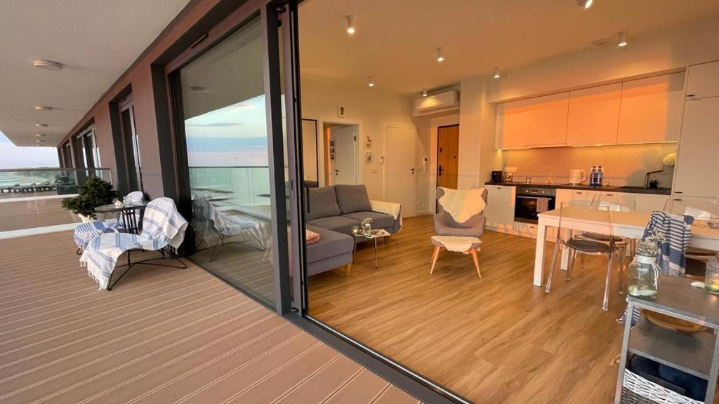 Apartament Morski Widok Nautic Park 51 Darlowko Luaran gambar